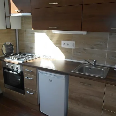 Apartment Akos Apartman Erlau